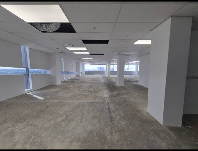799M² OFFICE TO LET IN SANDTON CENTRAL